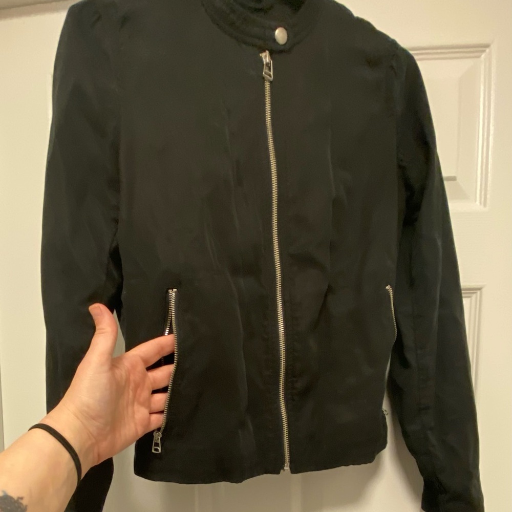 Gap Black Light Weight Jacket - image 4